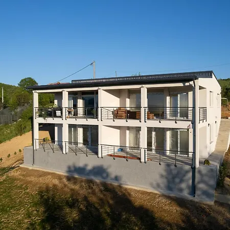 Royal View Apartman